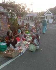 PASAR TRADISIONAL PANDANAN